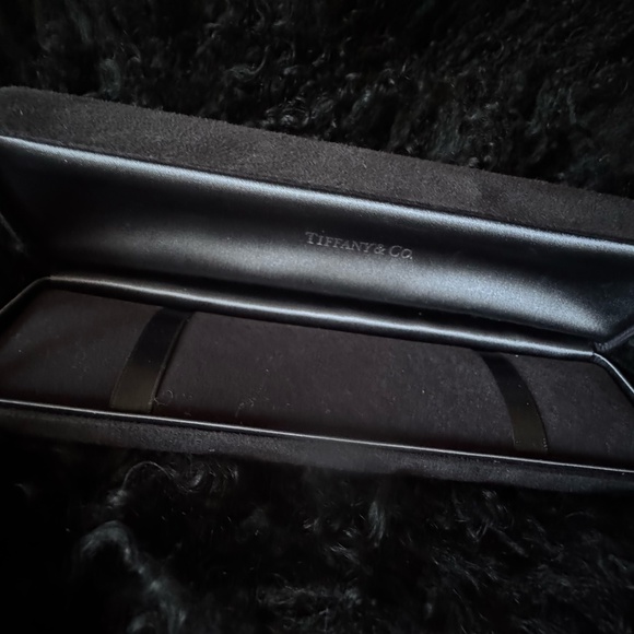 Tiffany and Co Velvet Black Storage Case - Picture 1 of 3